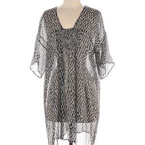 Samuji Short Sleeve Blouse